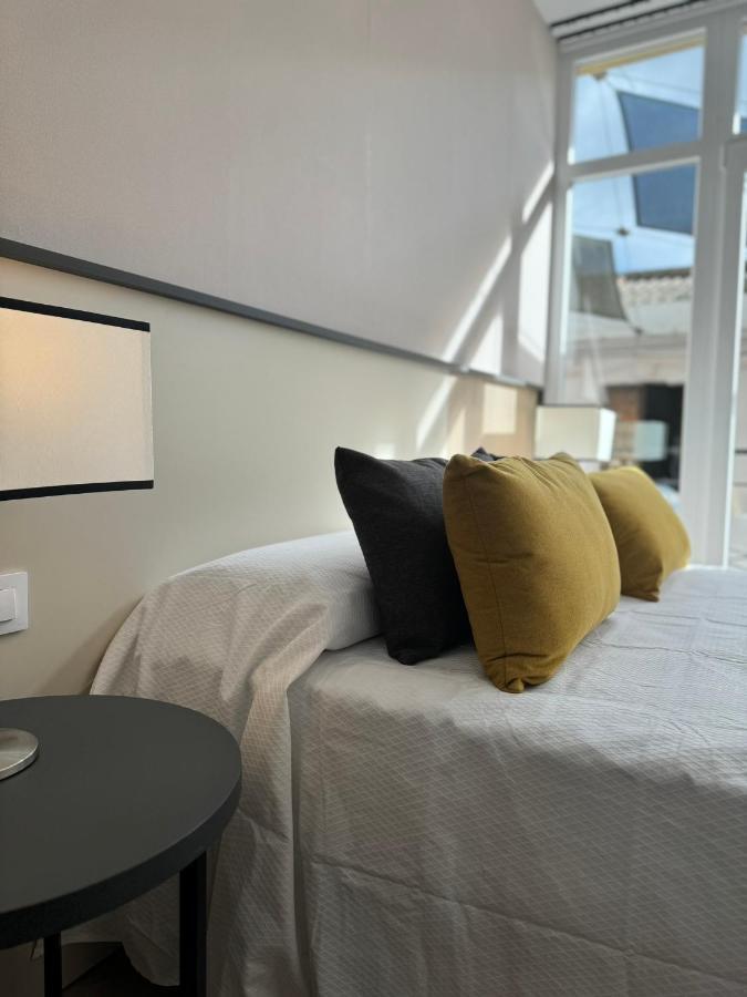 Apartamentos San Juan Suites バダホス エクステリア 写真
