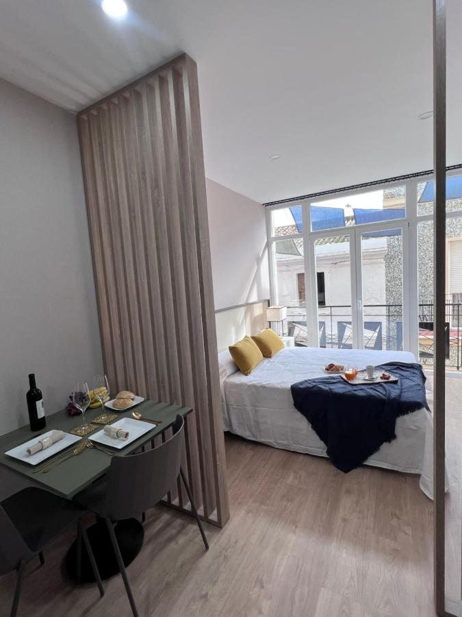 Apartamentos San Juan Suites バダホス エクステリア 写真