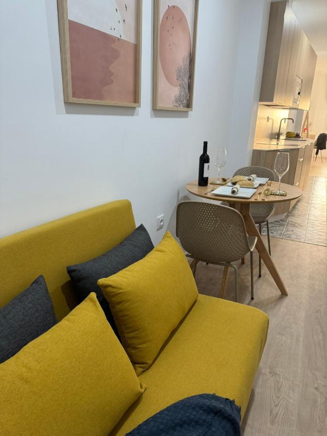 Apartamentos San Juan Suites バダホス エクステリア 写真